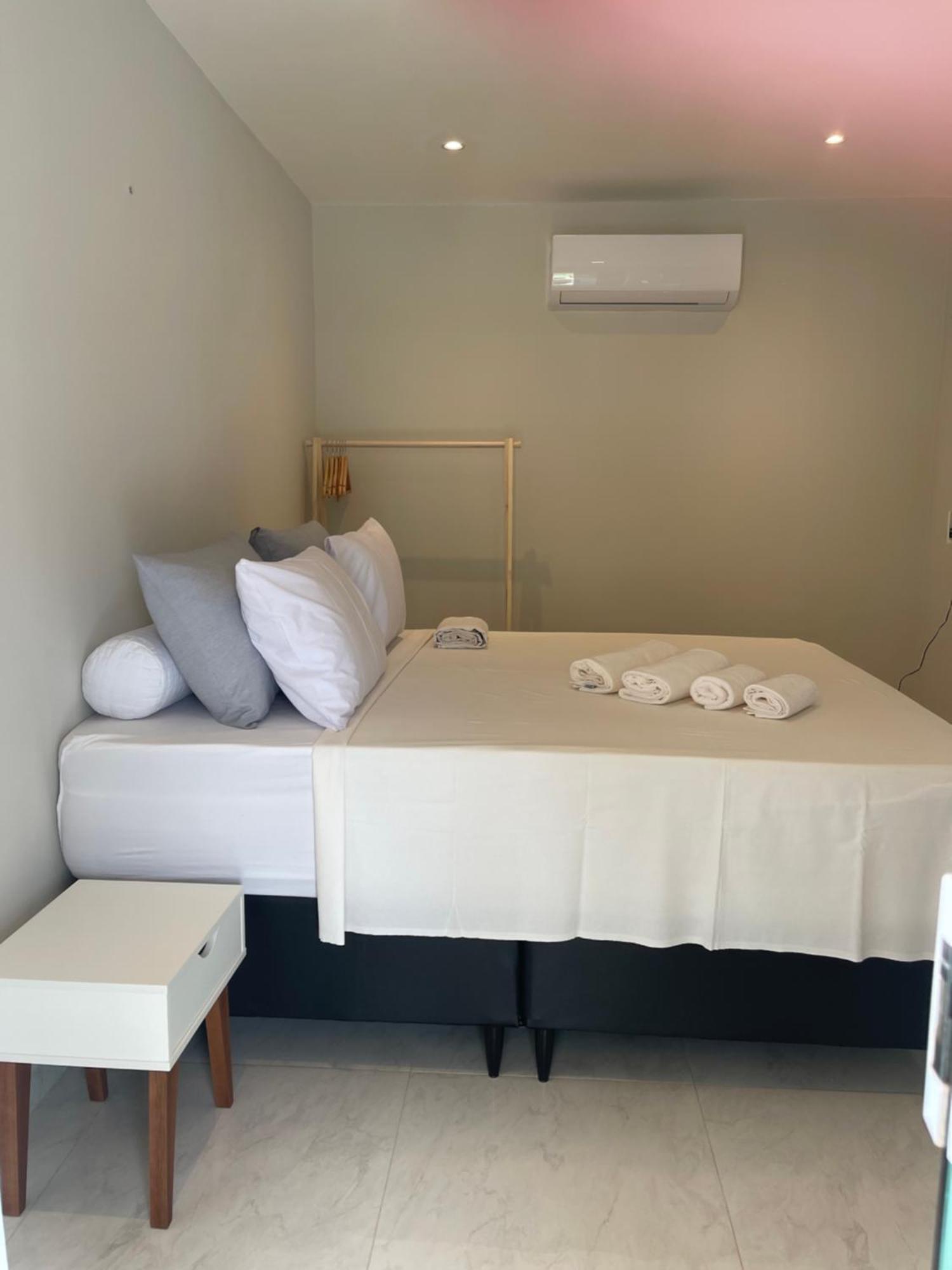 Charlotte House Hotel Canoa Quebrada Exterior photo
